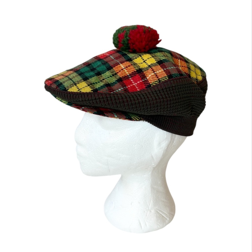 Vintage John Morrison Mens Newsboy Cap Hat Scottish Plaid Tartan